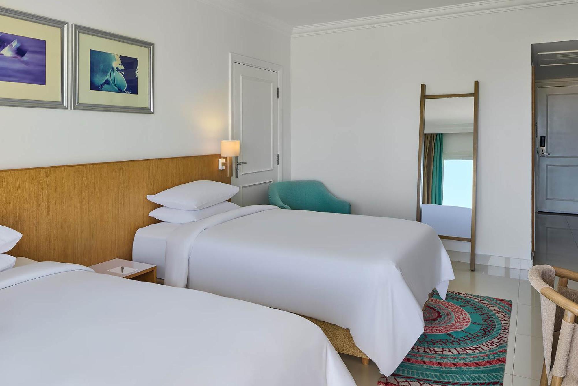 Renaissance Sharm El Sheikh Golden View Beach Resort Exterior foto Deluxe room